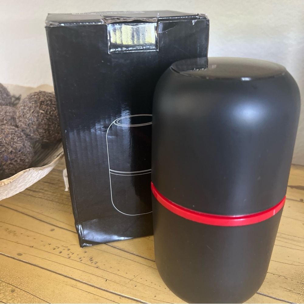 Herb spice grinder…no cord NEW